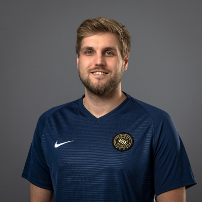 D.Hauschild@deutschesoccerliga.de